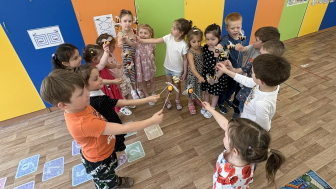 Всемирный день пчёл 🐝.